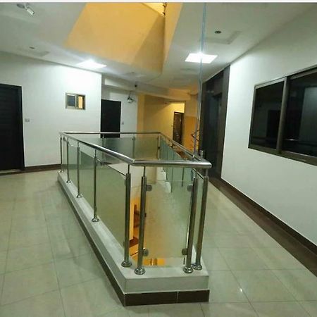 Hotel Multan Continental Extérieur photo