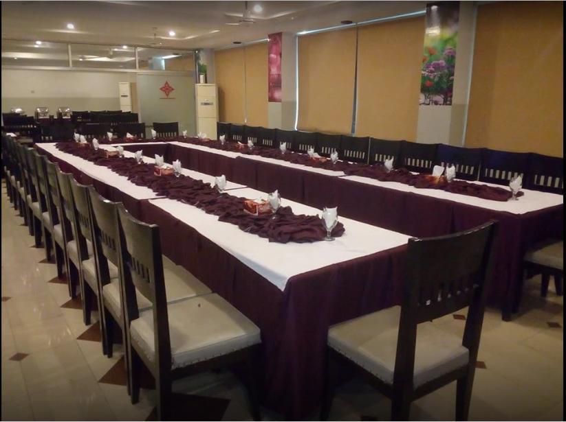 Hotel Multan Continental Extérieur photo