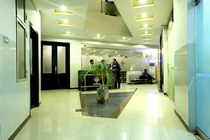 Hotel Multan Continental Extérieur photo