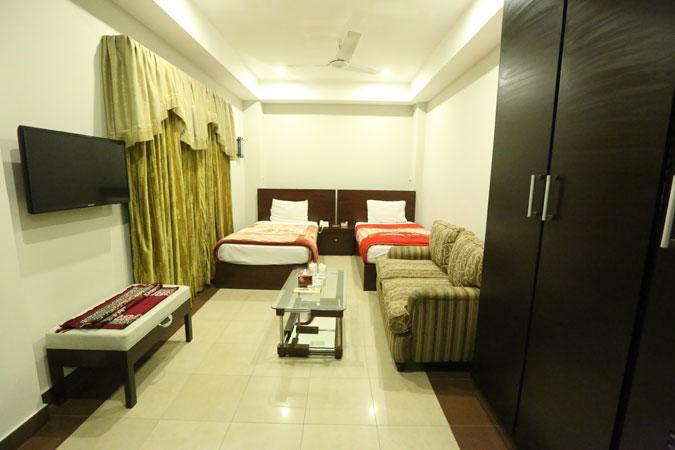 Hotel Multan Continental Extérieur photo