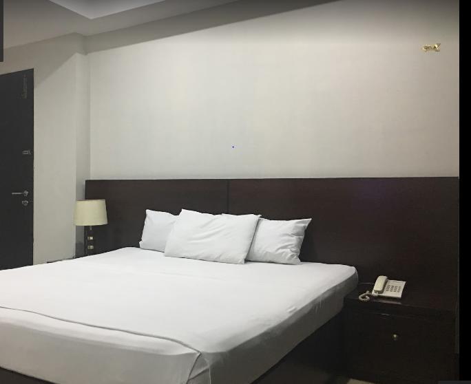 Hotel Multan Continental Extérieur photo